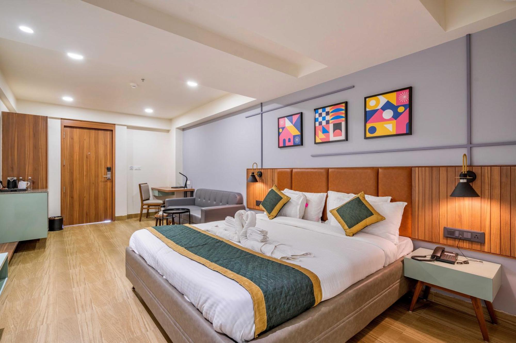 The Lemon Grass Hotel Ґандінаґар Екстер'єр фото
